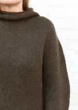 Bottle Turtleneck - Olive