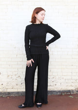Smocked L/S Tee - Black