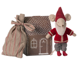 Santa Mouse
