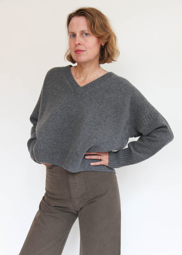 Aura V-Neck Sweater - Grey
