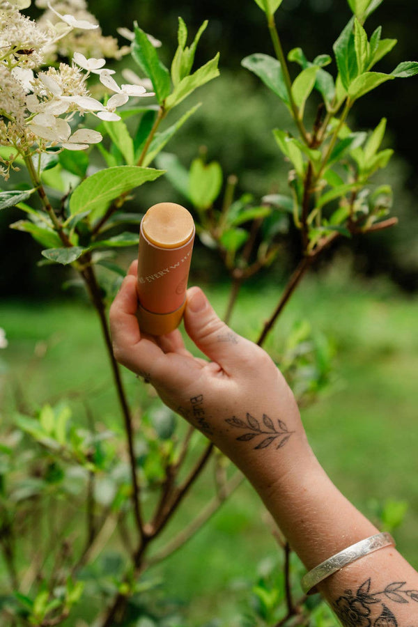 Solecita Cielo Glow Sensitive Skin Moisturizer Shimmer Stick