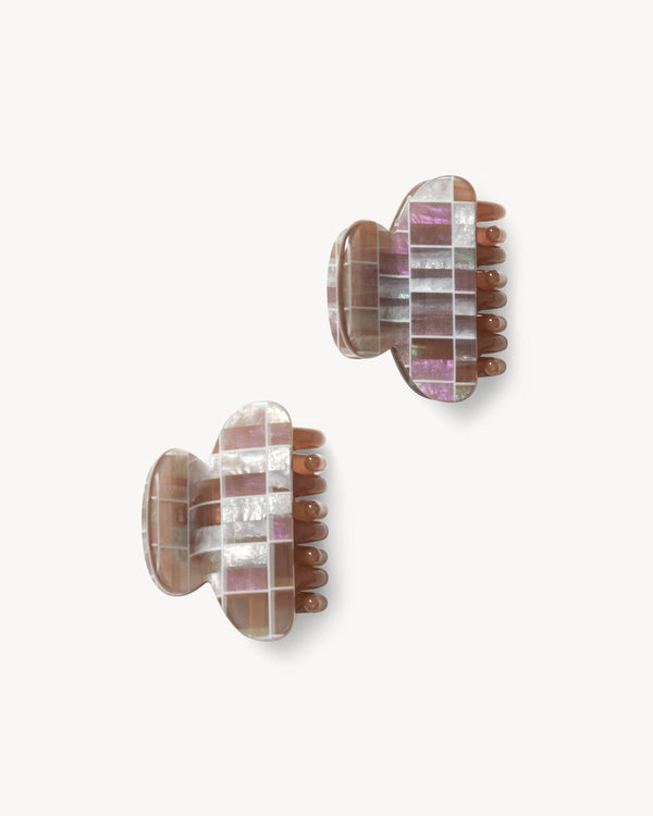 Heirloom Claws in Brown Shell Checker