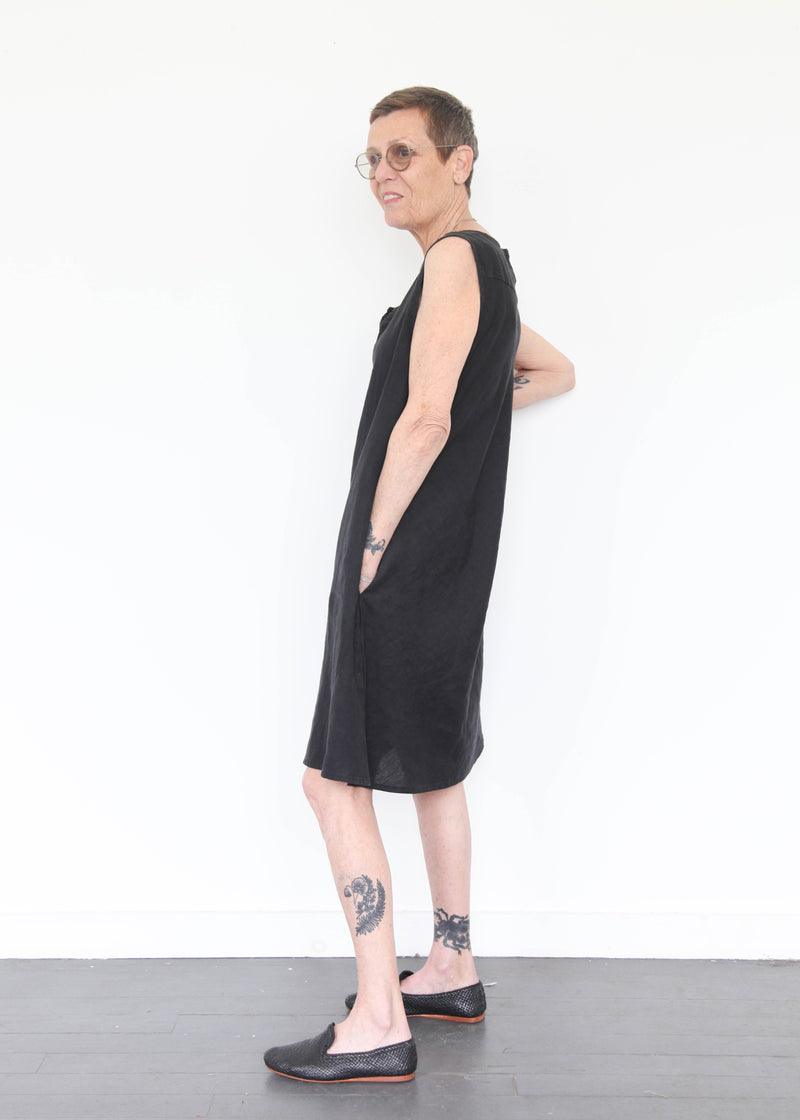 True Dress - Black