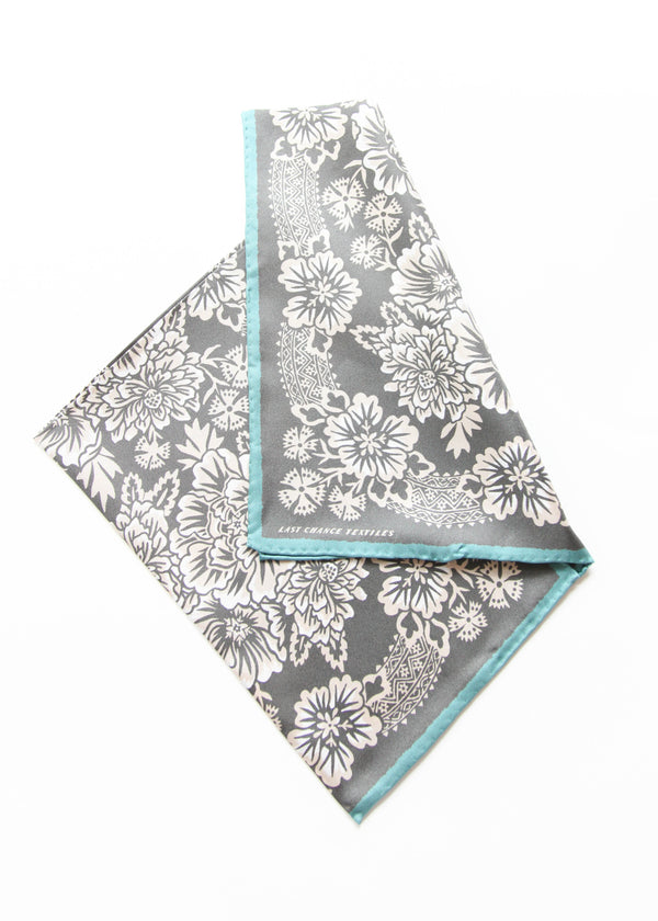 Silk Twill Scarf Blossom- Iron
