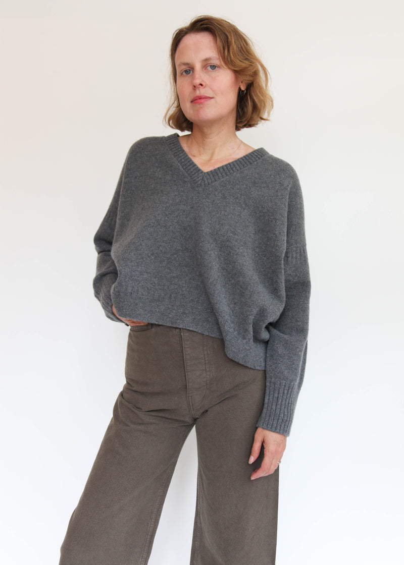 Aura V-Neck Sweater - Grey