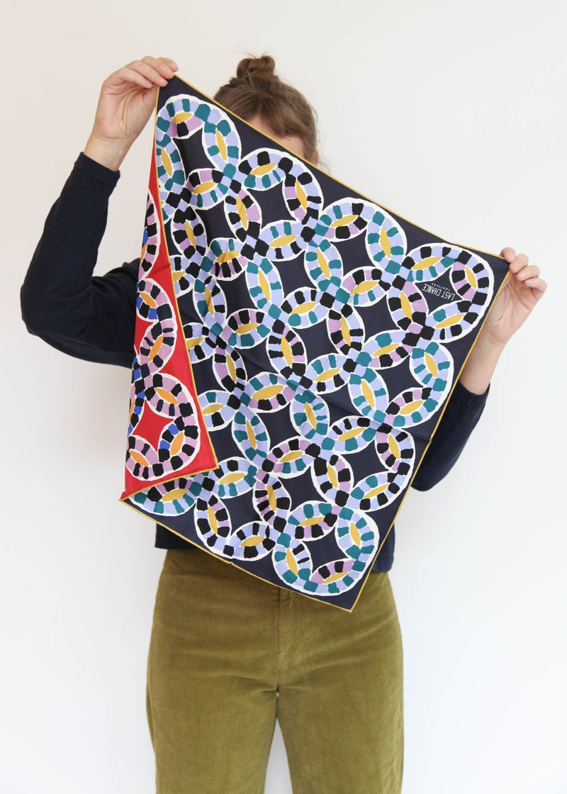Silk Twofer Scarf Rings Quilt - Navy