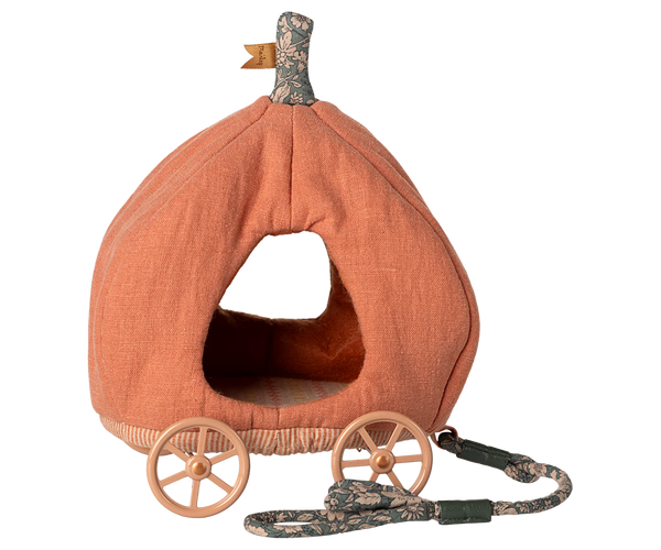 Pumpkin Carriage, Mouse