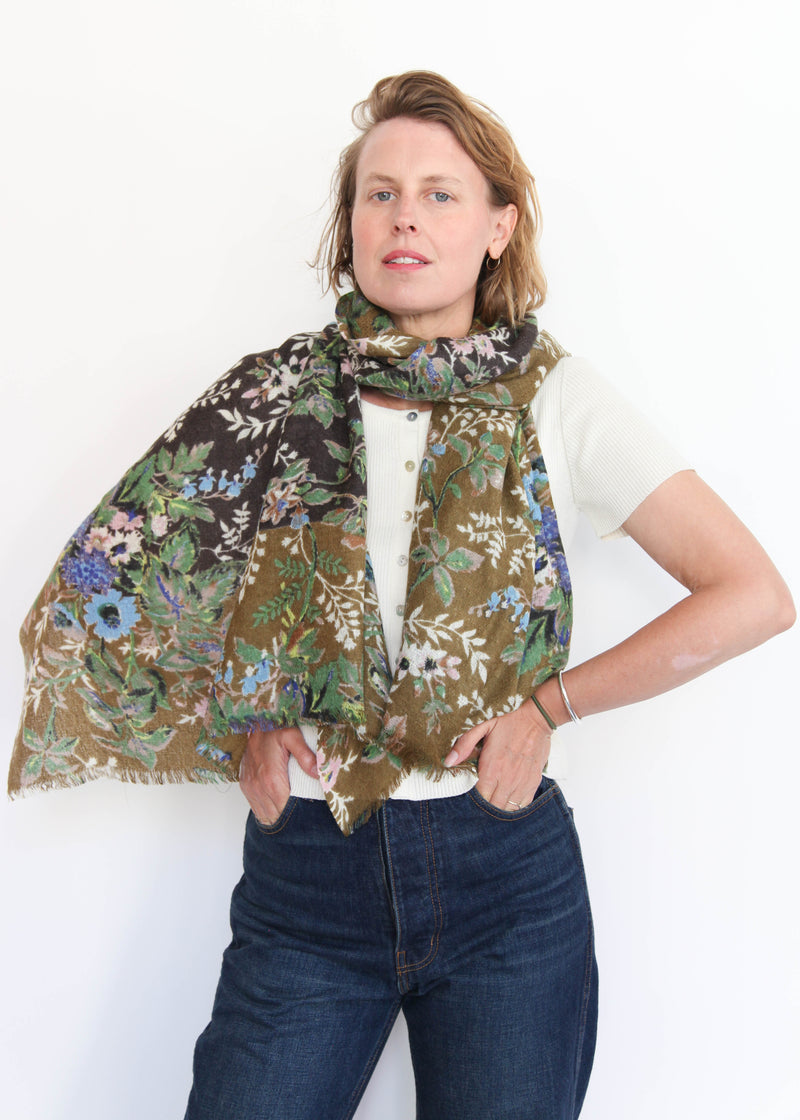Shawl Fleur-2 - Black/Olive