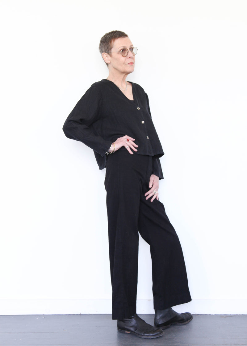 Crop V-Neck L/S Cardigan - Black