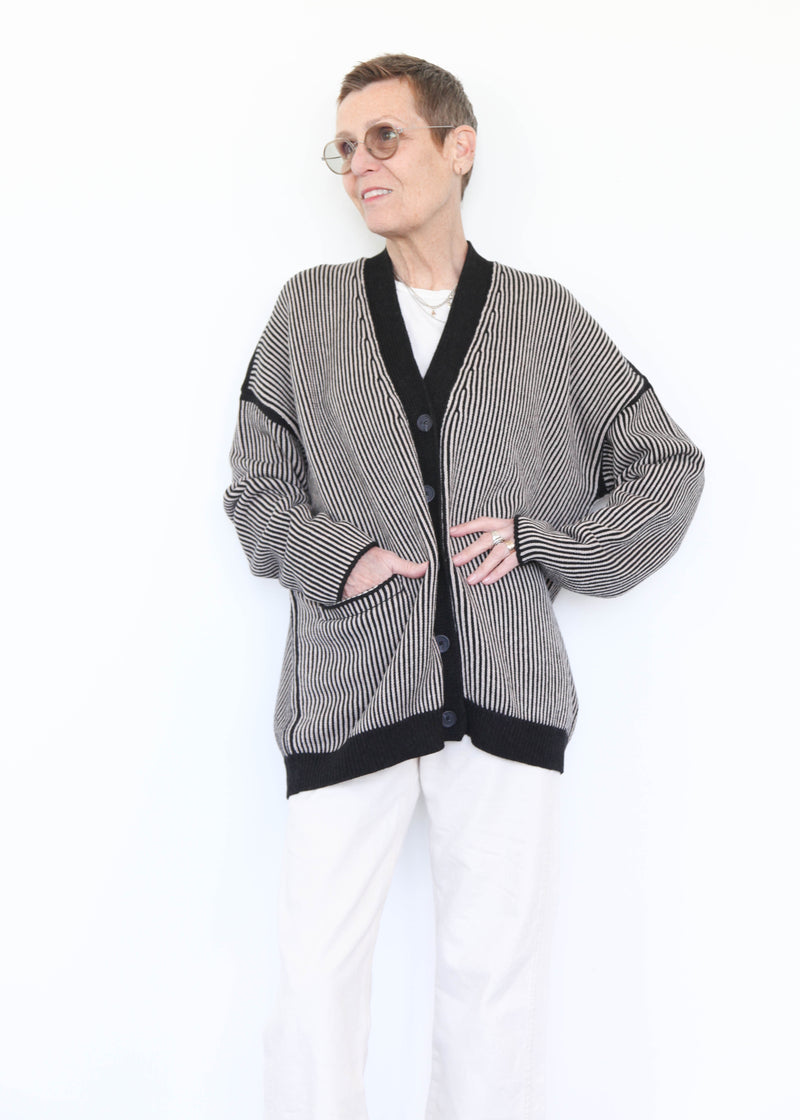 Linea Cardigan - Black Melange/Sisal OS