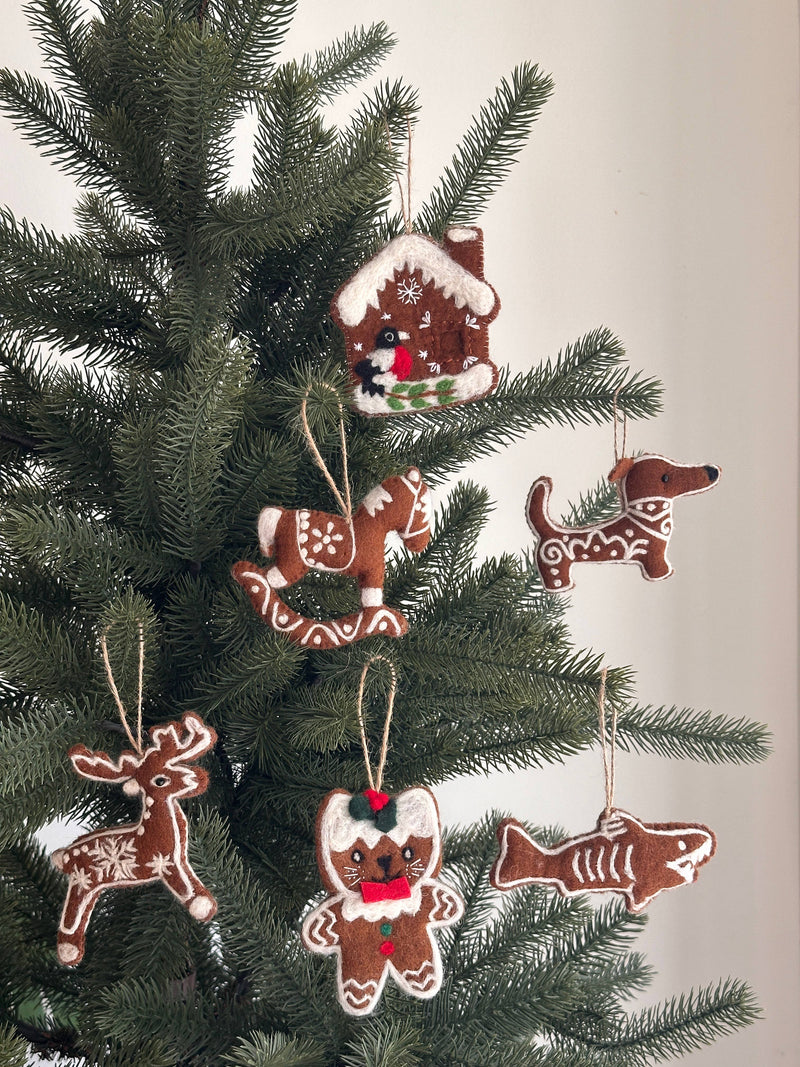 Gingerbread Ornament - Dachshund Dog