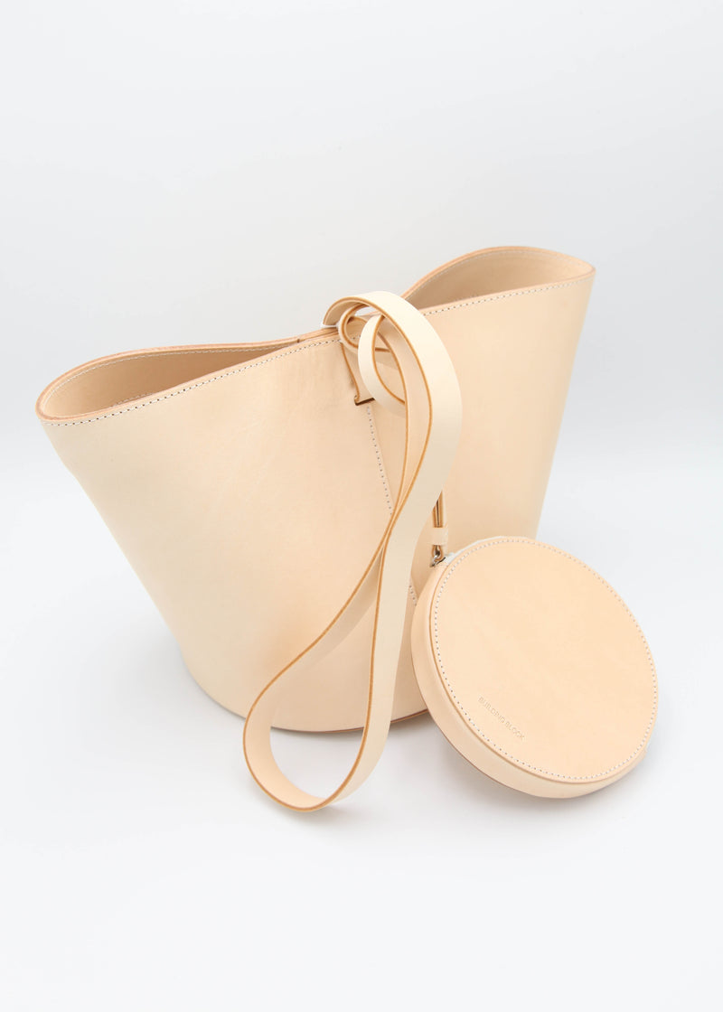 Short Basket Bag in Black or Natural Veg Tan with Circle Pouch